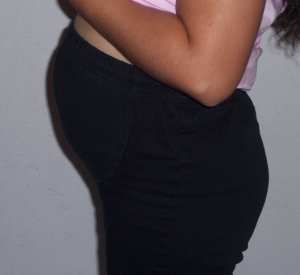 I'm actually about half an inch smaller than that since we couldn't find a good angle without a shadow. Wow, my arms look REALLY dark in this picture!