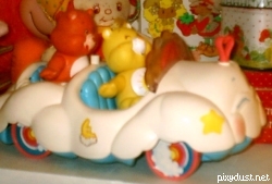 Vintage cloud car & poseables