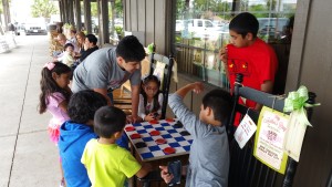 Playing checkers