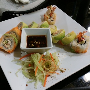 Sushi from Tacos Kissi